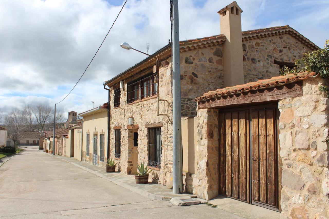 Camino Del Prado ξενώνας Santa Maria la Real de Nieva Εξωτερικό φωτογραφία